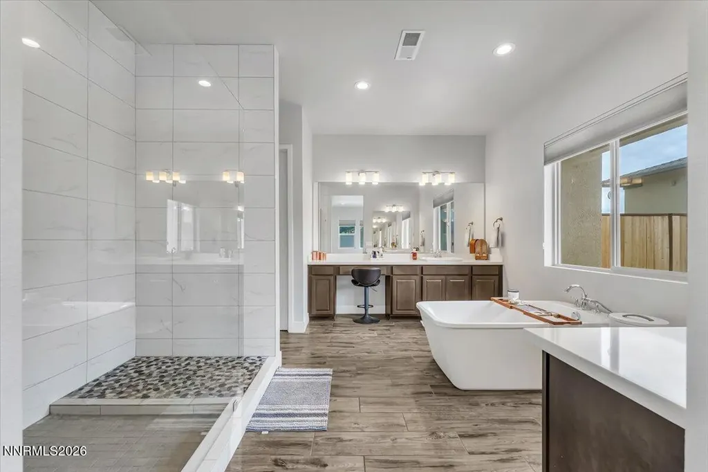 784 Grey Hawk Fernley NV 89408