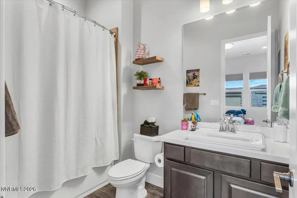 784 Grey Hawk Fernley NV 89408