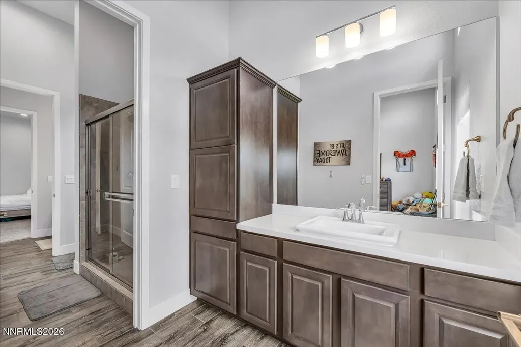 784 Grey Hawk Fernley NV 89408