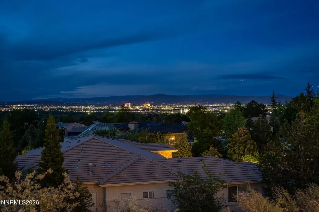 2475 Manzanita Reno NV 89509