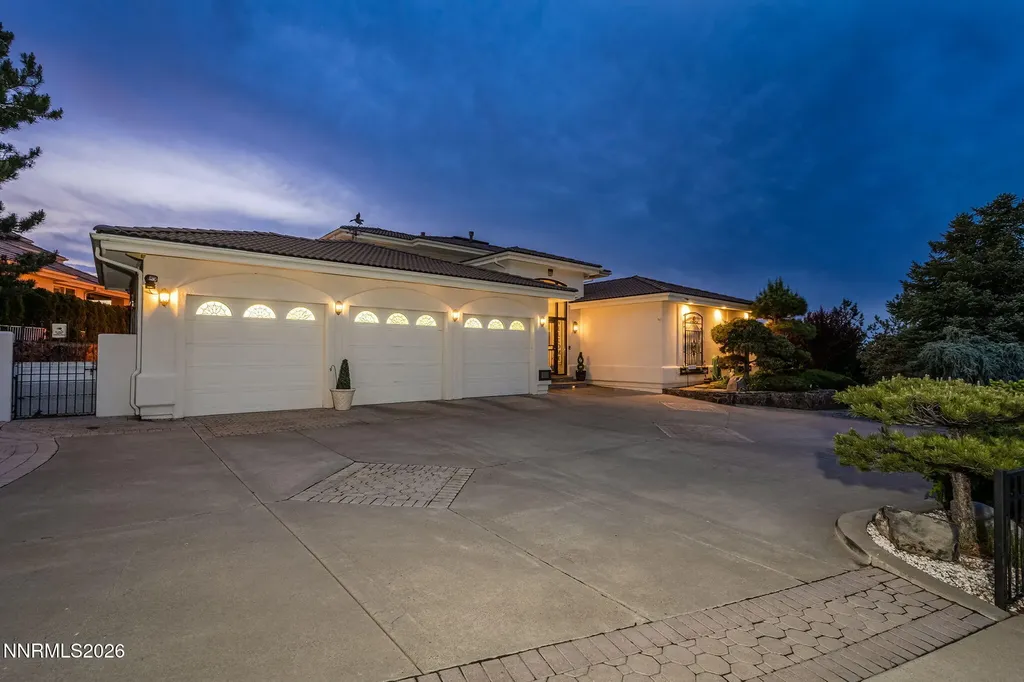 2475 Manzanita Reno NV 89509
