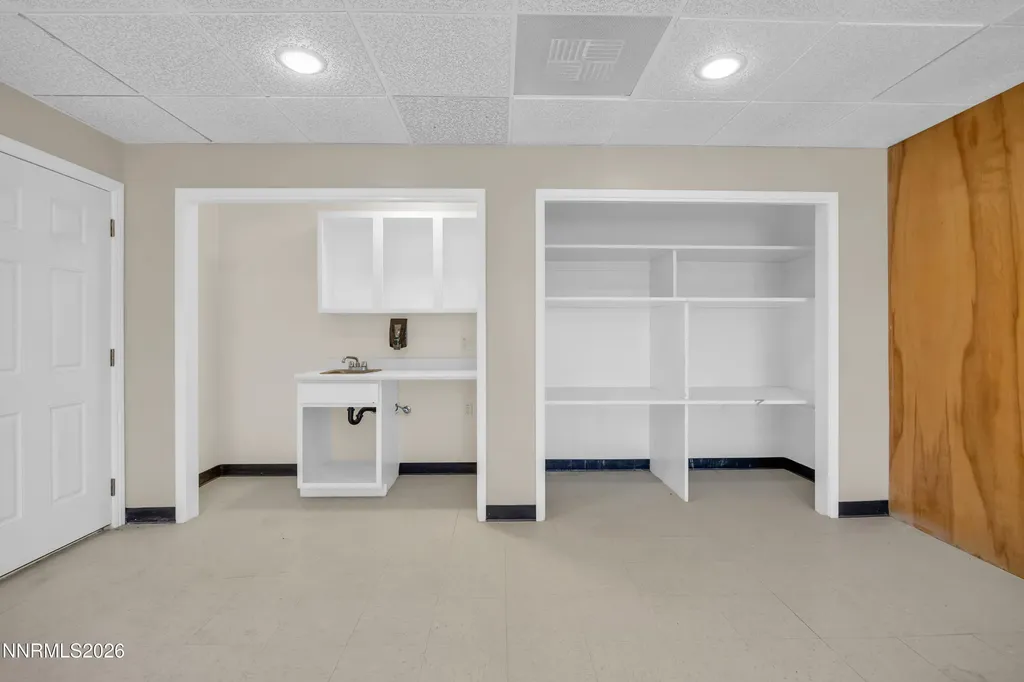 3581 Drako Carson City NV 89701