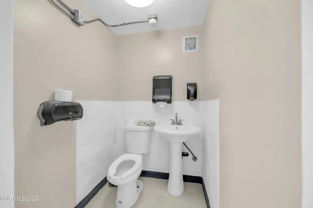3581 Drako Carson City NV 89701