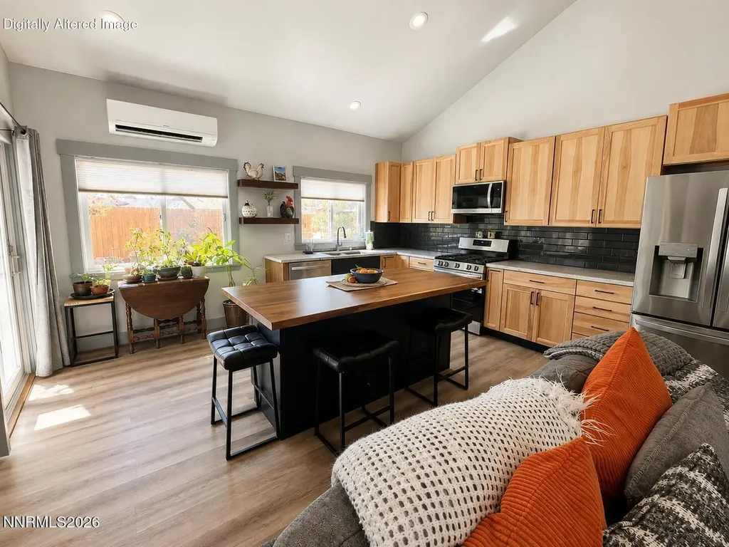 1280 Franklin Gardnerville NV 89460