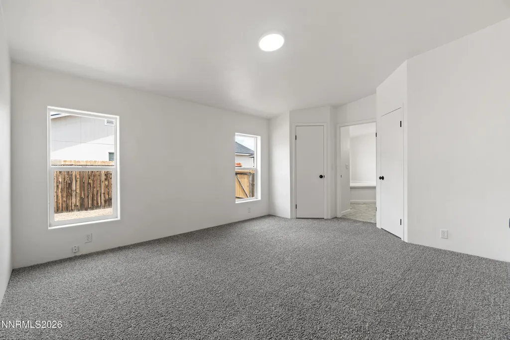 233 Glen Vista Dayton NV 89403