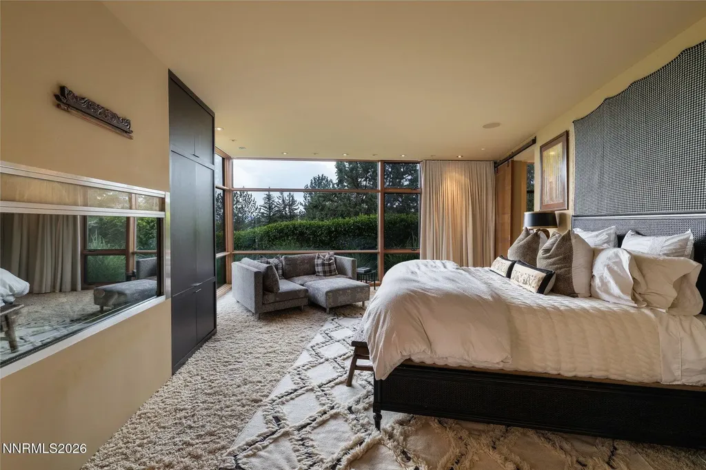 4220 Christy Reno NV 89519