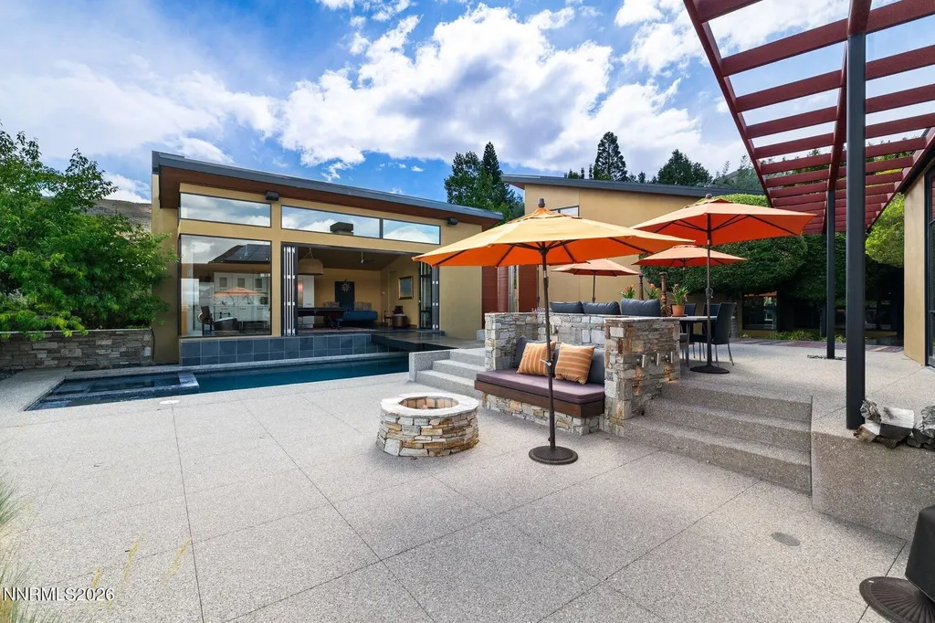 4220 Christy Reno NV 89519