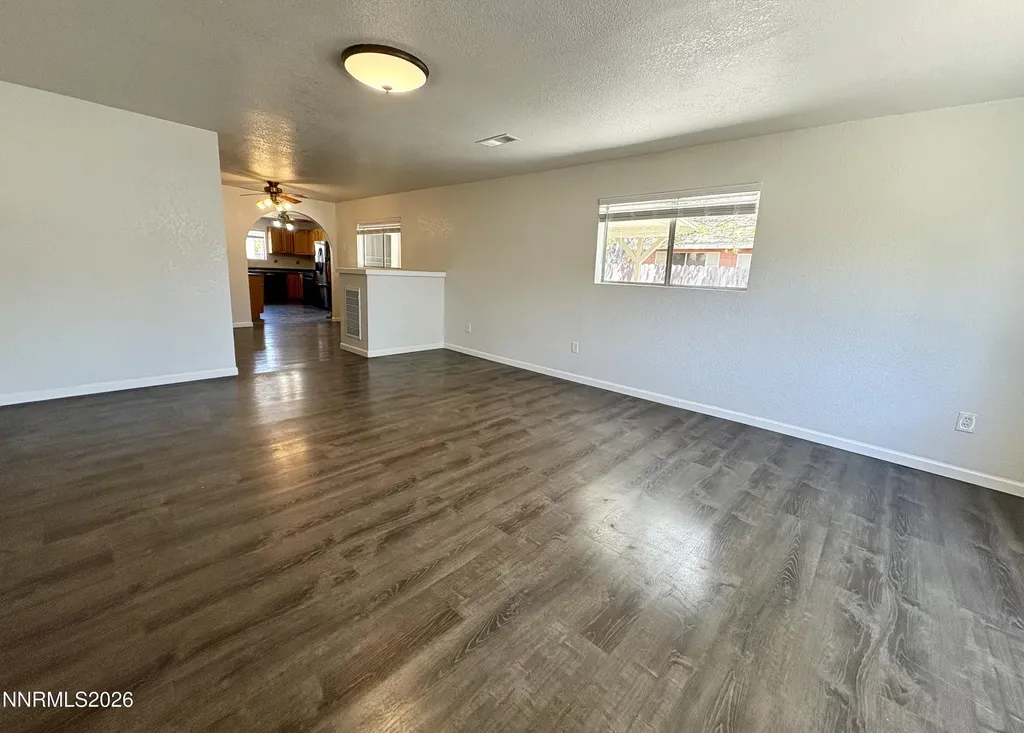 825 Franklin Lovelock NV 89419