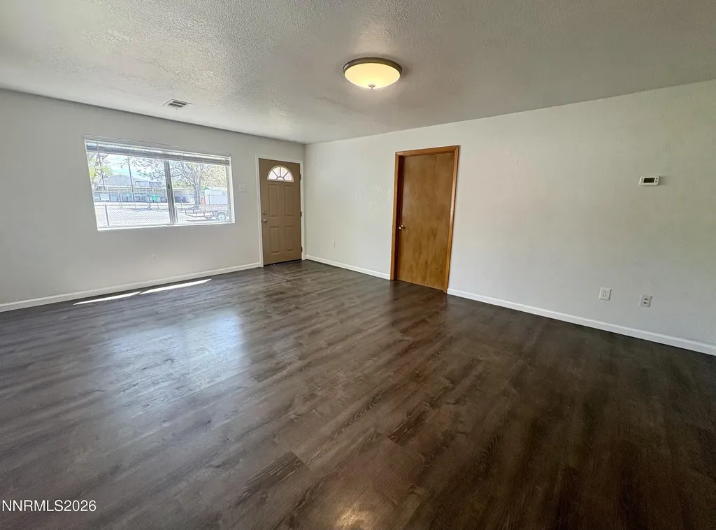 825 Franklin Lovelock NV 89419