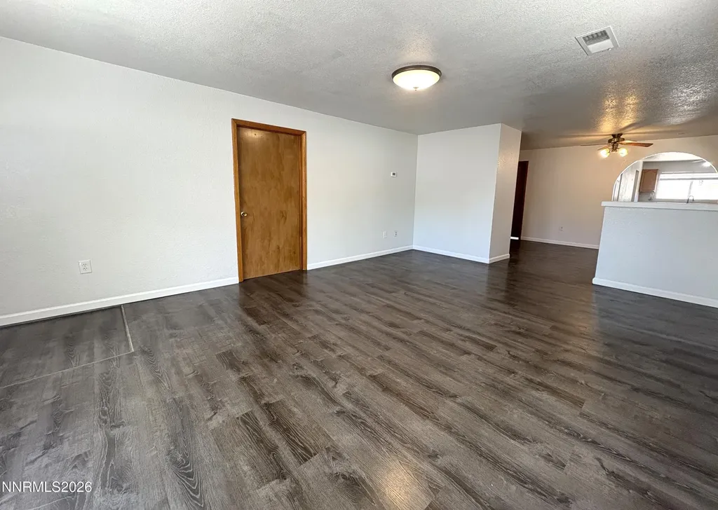 825 Franklin Lovelock NV 89419