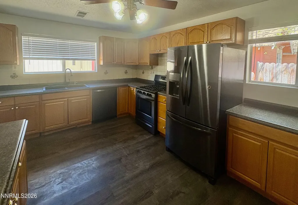 825 Franklin Lovelock NV 89419