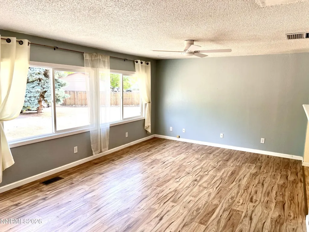 3480 Becard Reno NV 89508