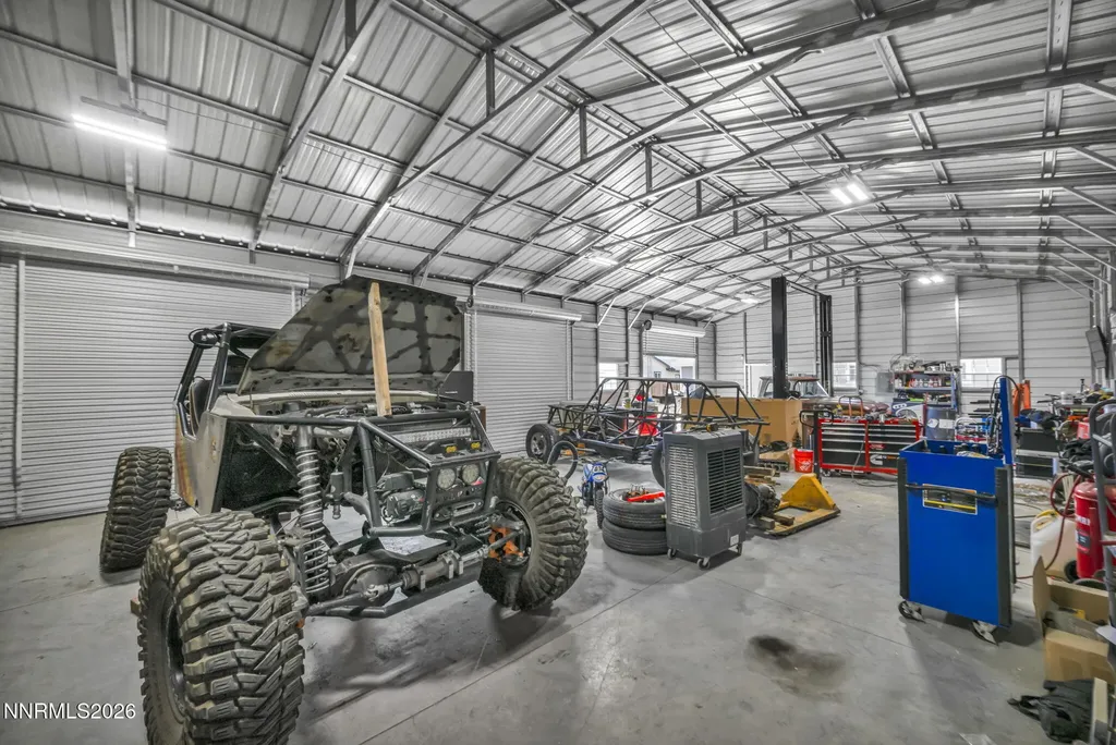 2078 Lonnie Dayton NV 89403