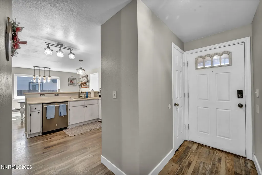2078 Lonnie Dayton NV 89403