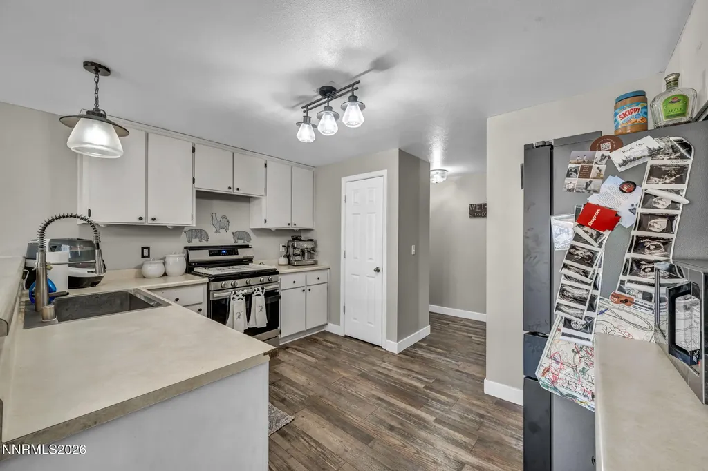 2078 Lonnie Dayton NV 89403