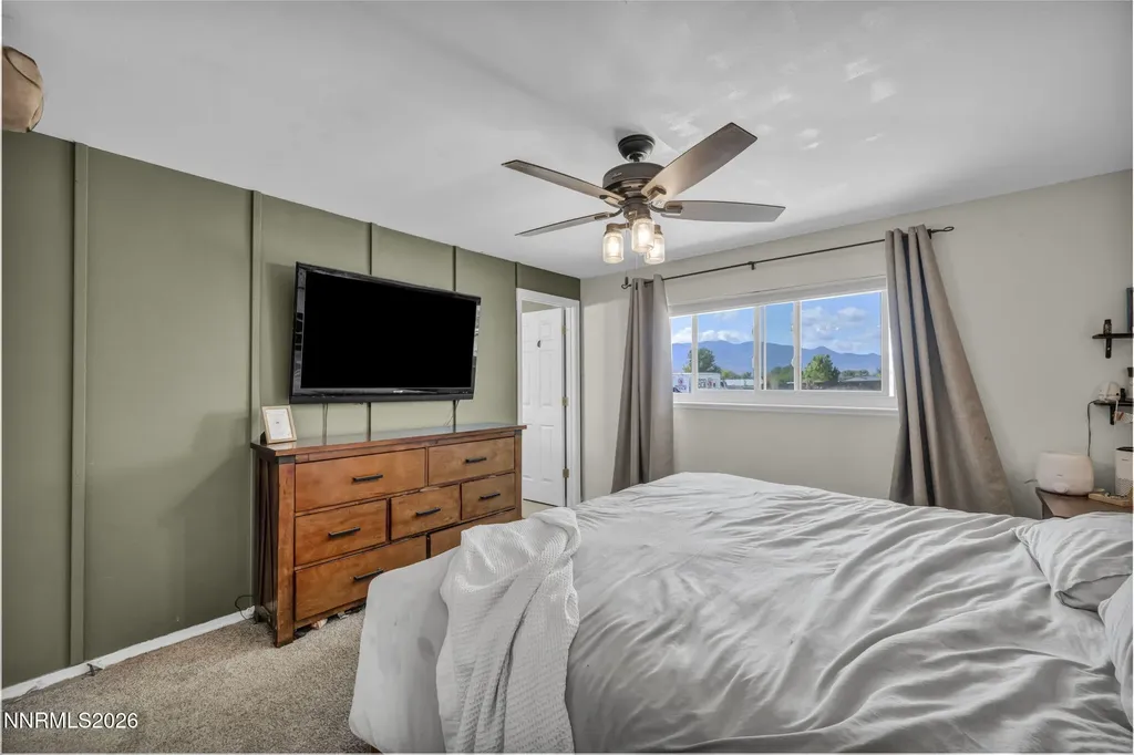 2078 Lonnie Dayton NV 89403