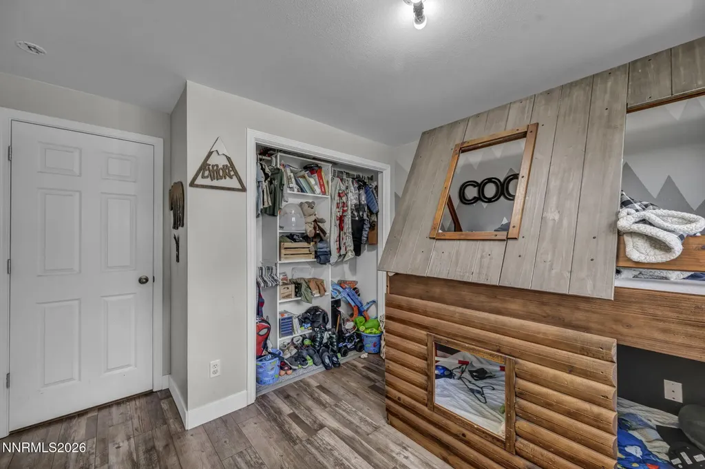 2078 Lonnie Dayton NV 89403