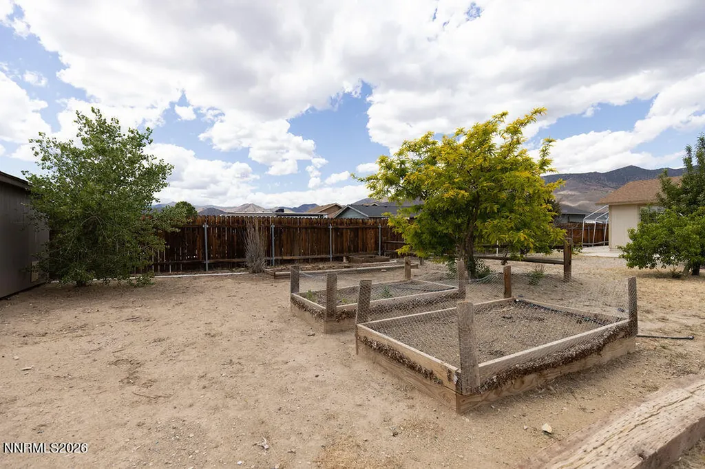 2087 Lonnie Dayton NV 89403