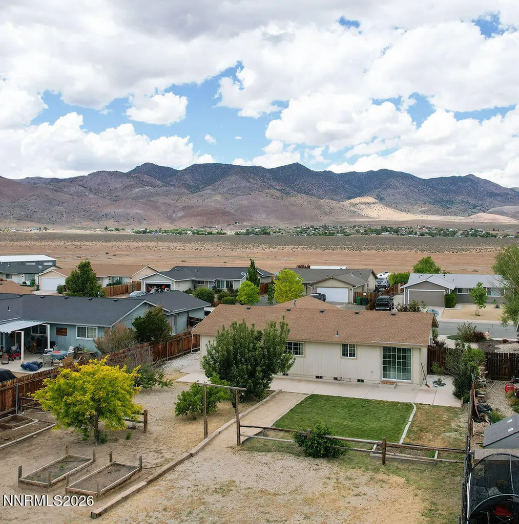 2087 Lonnie Dayton NV 89403
