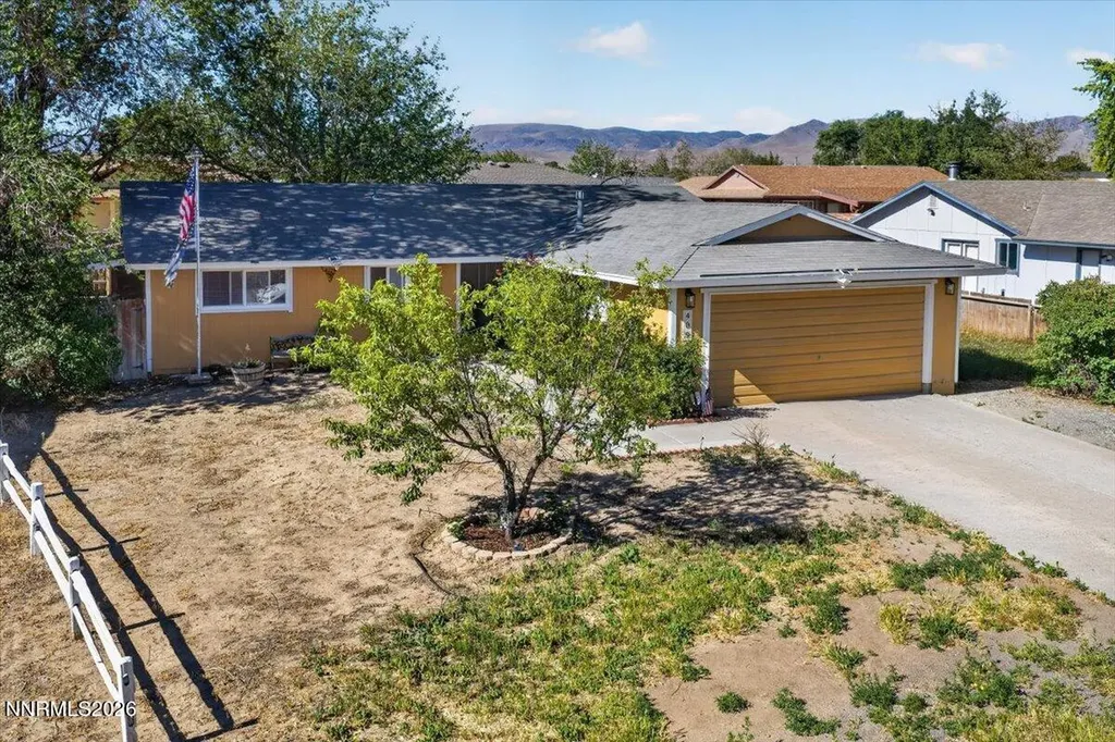 409 Sierra Fernley NV 89408