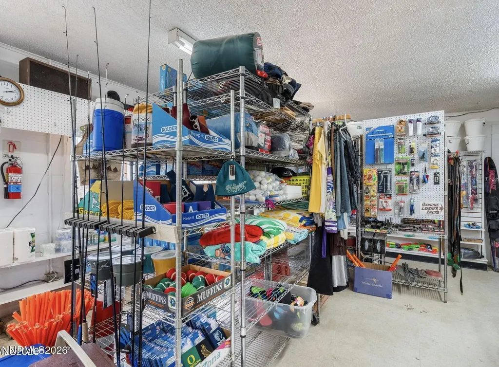 1375 Fir Silver Springs NV 89429
