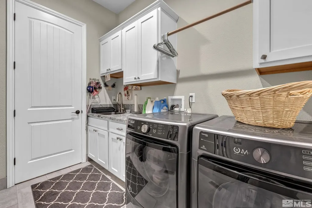 2385 Lompa Carson City NV 89701