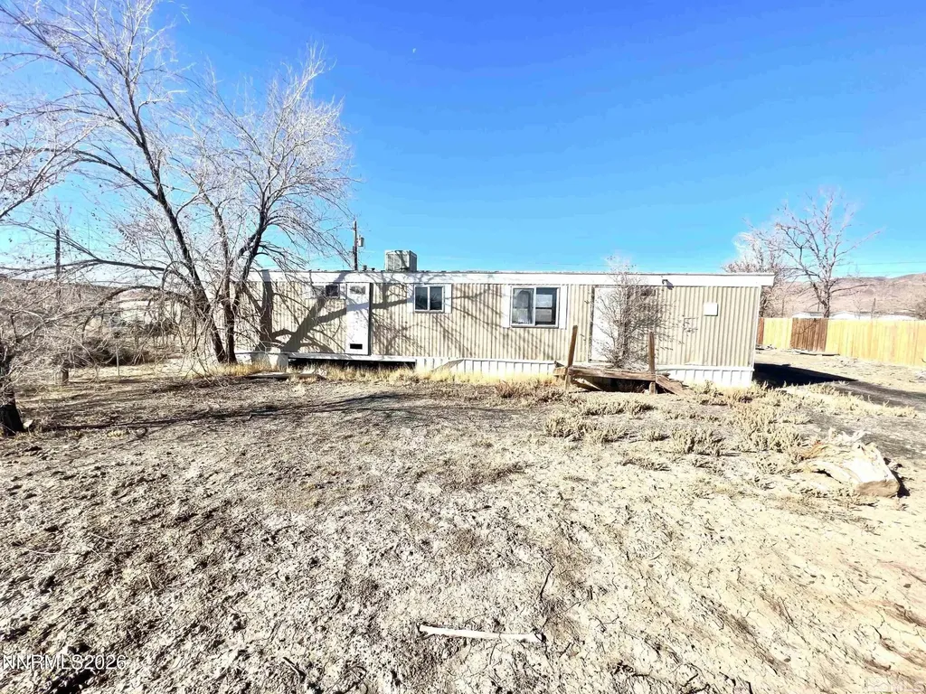 2575 Toiyabe Silver Springs NV 89429