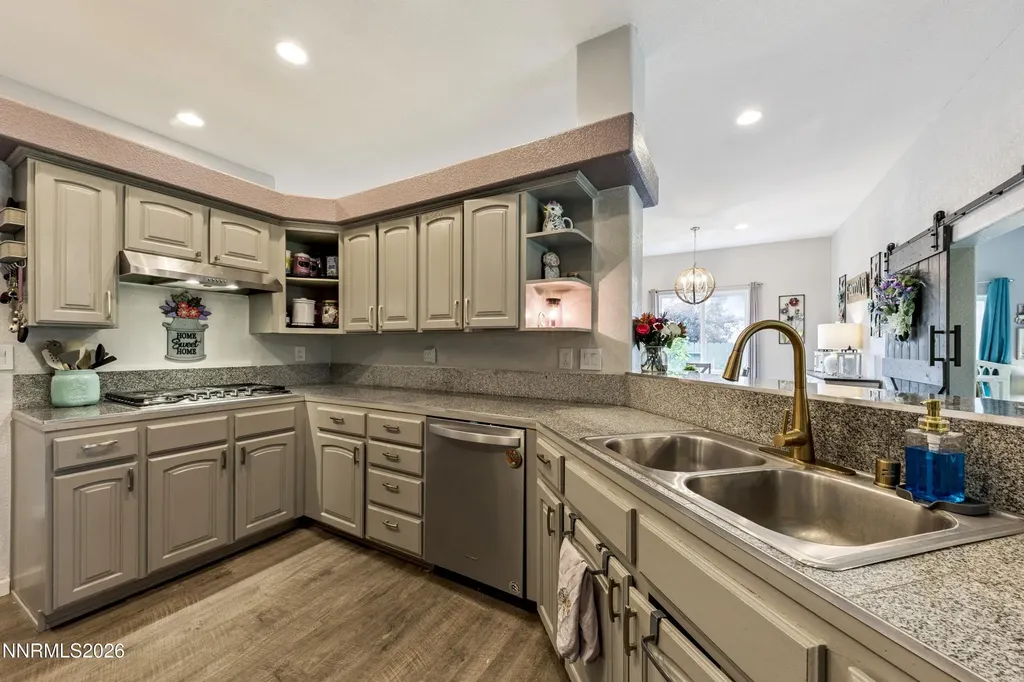 764 Raab Gardnerville NV 89460