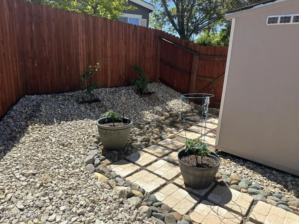 114 Walker Gardnerville NV 89410