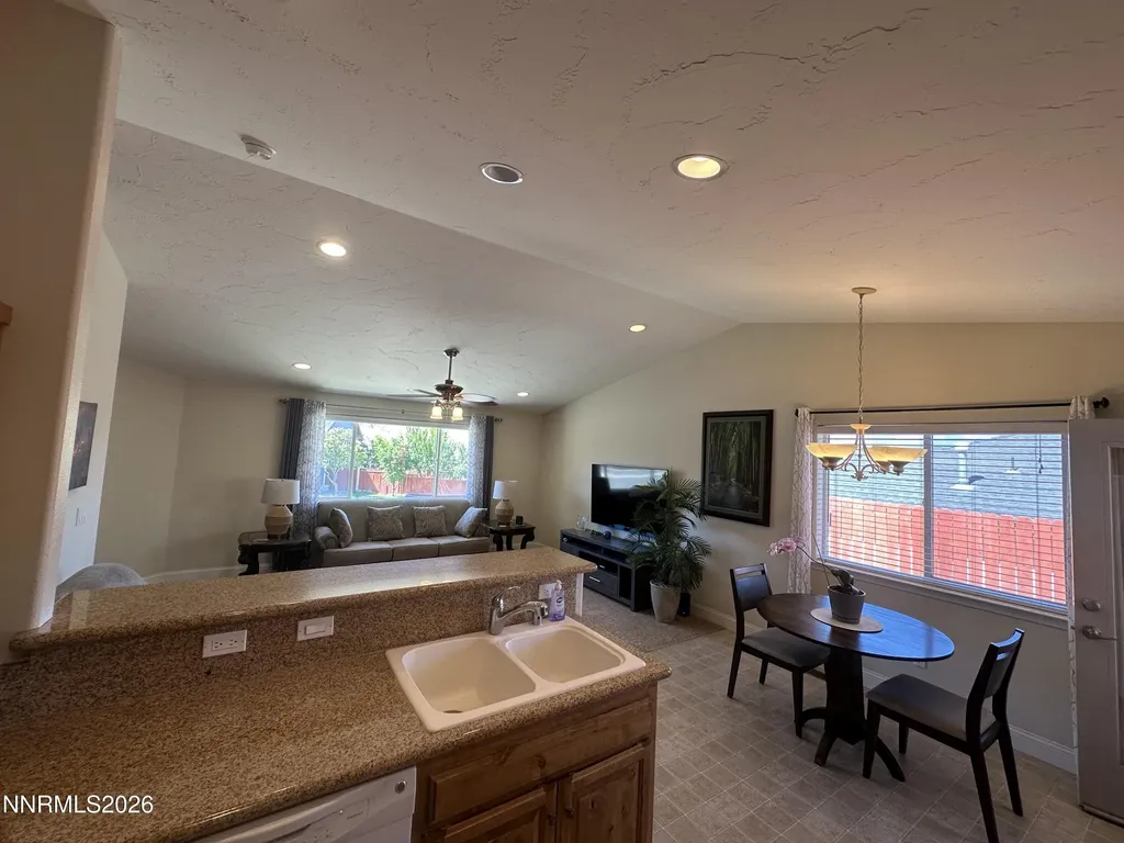 114 Walker Gardnerville NV 89410