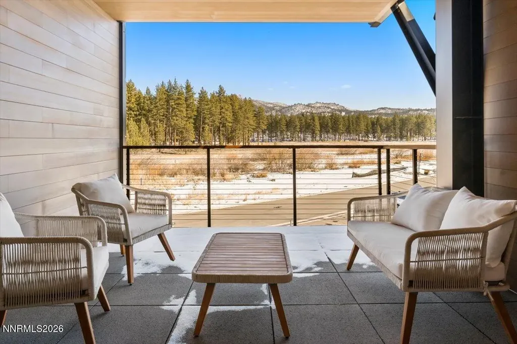 17 Beach Club Stateline NV 89449