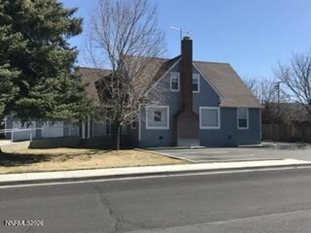 1517 Church Gardnerville NV 89410