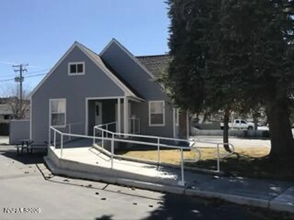 1517 Church Gardnerville NV 89410