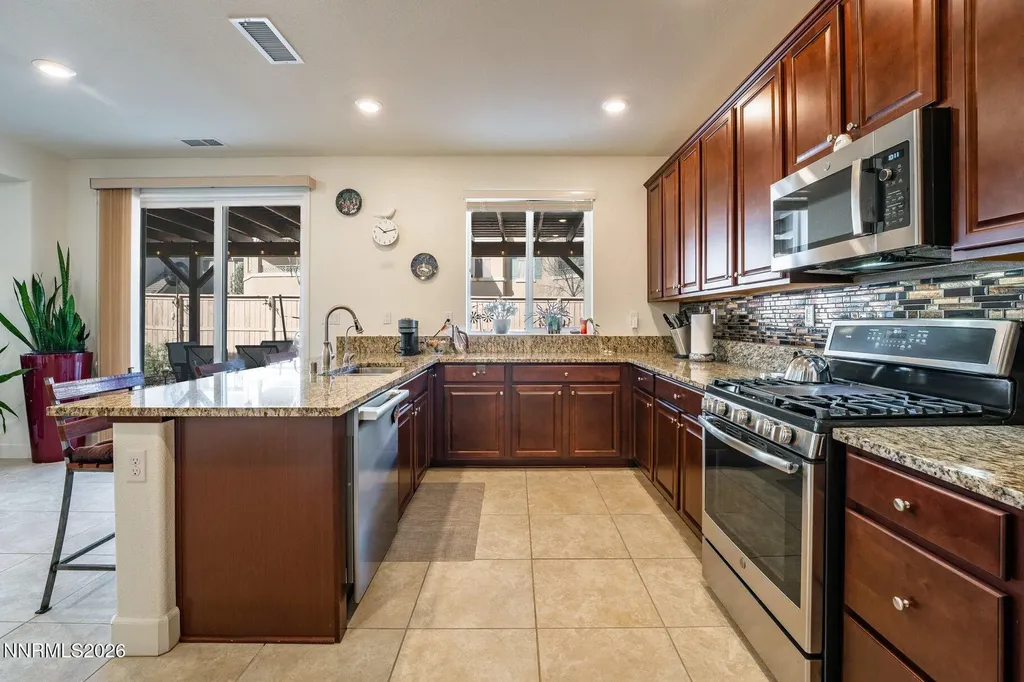 9713 Pachuca Reno NV 89521