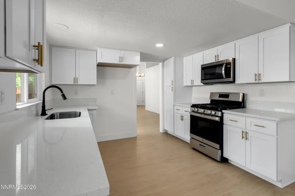 1232 Rockdale Sparks NV 89434