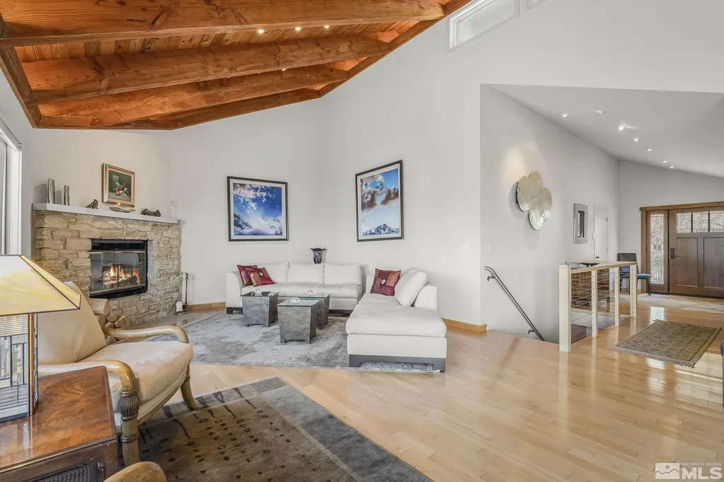 1374 Winding Glenbrook NV 89413