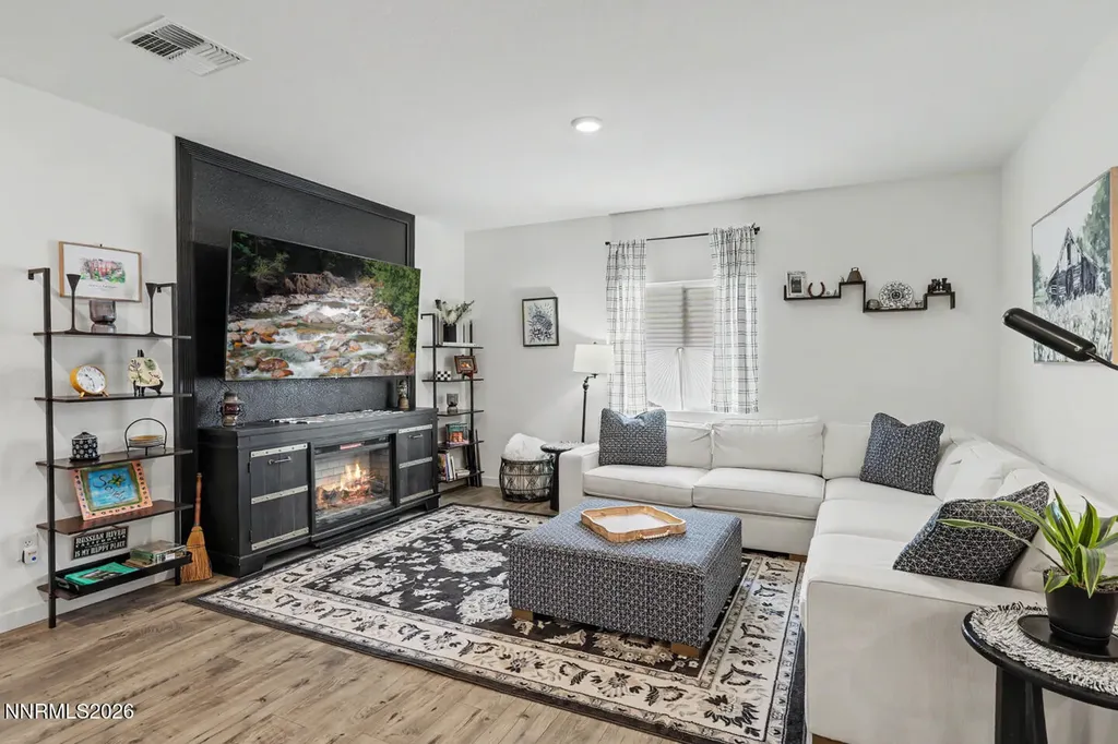 1085 Tamarack Fallon NV 89406