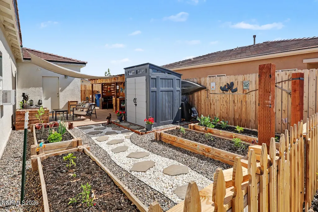 1085 Tamarack Fallon NV 89406