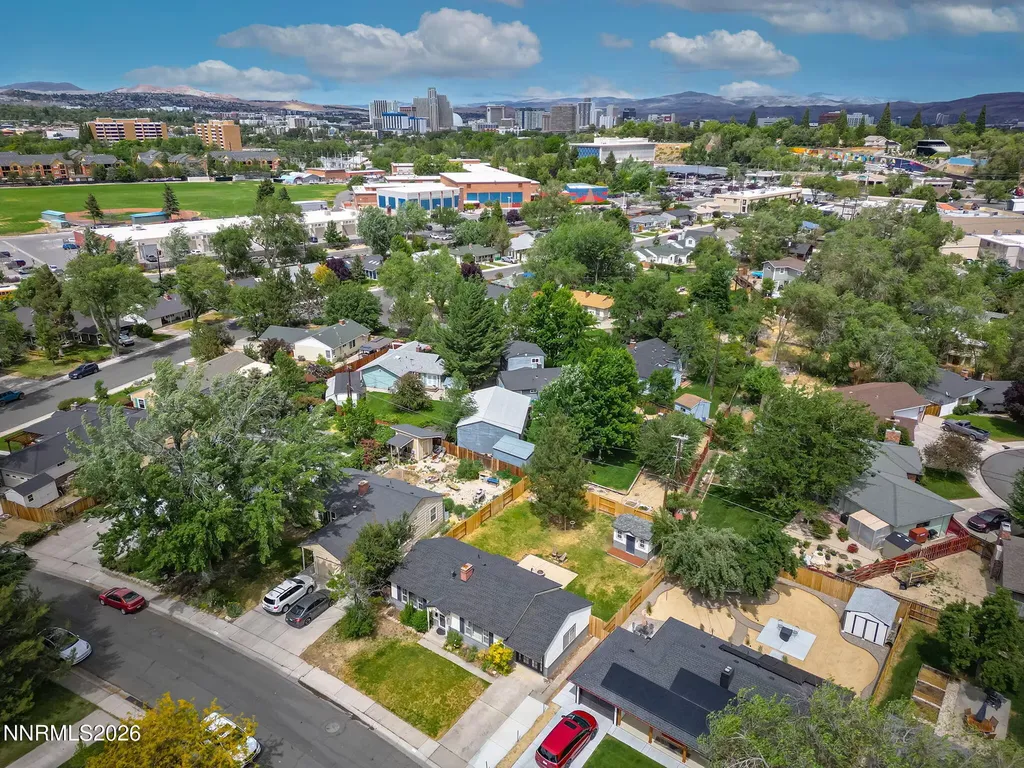 688 Arbutus Reno NV 89509