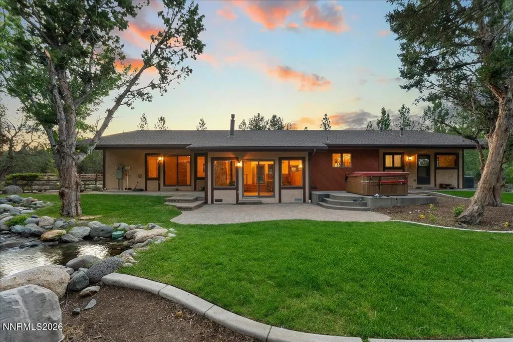4120 Plateau Reno NV 89519