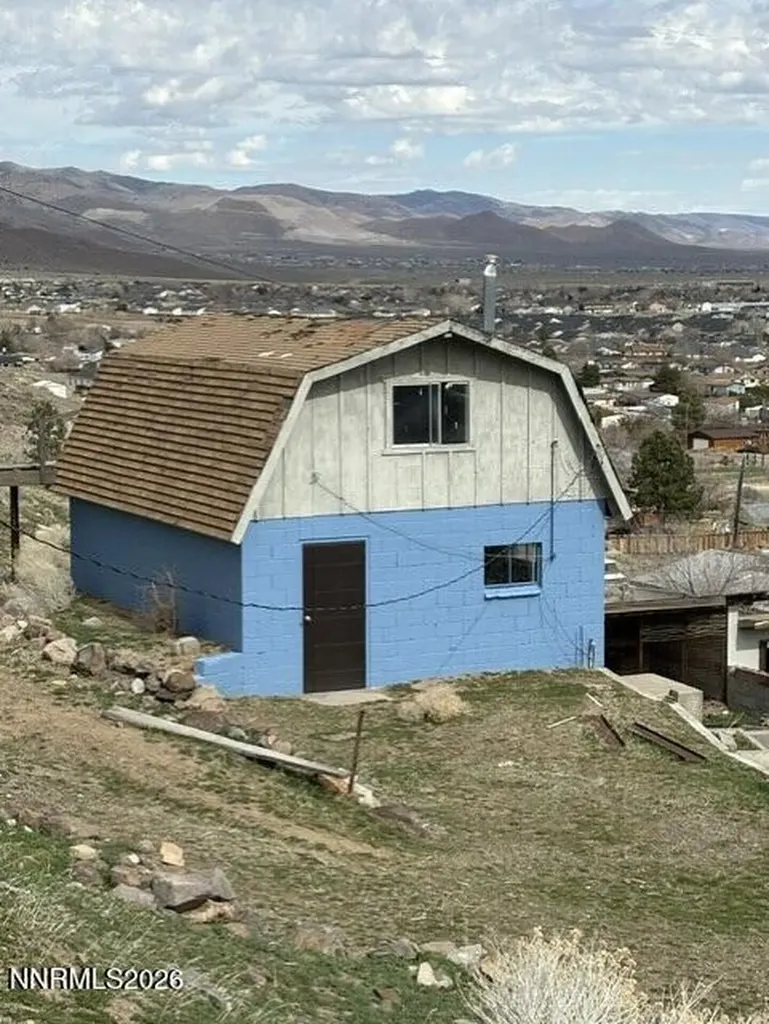 16 Clayton Dayton NV 89403