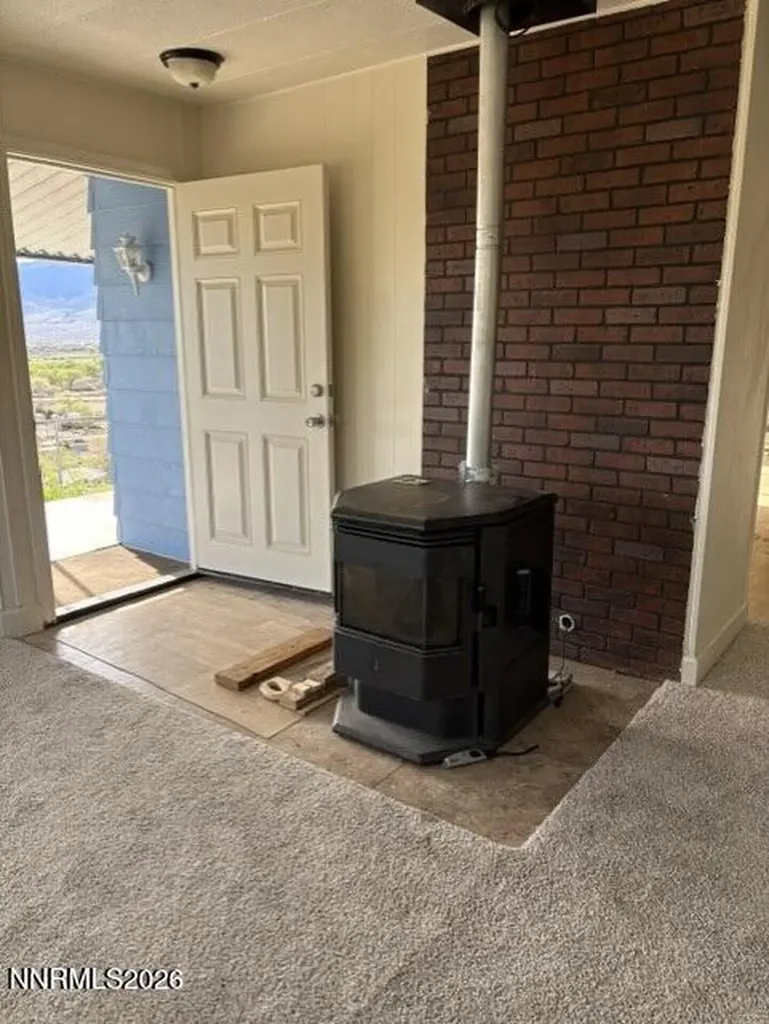 16 Clayton Dayton NV 89403