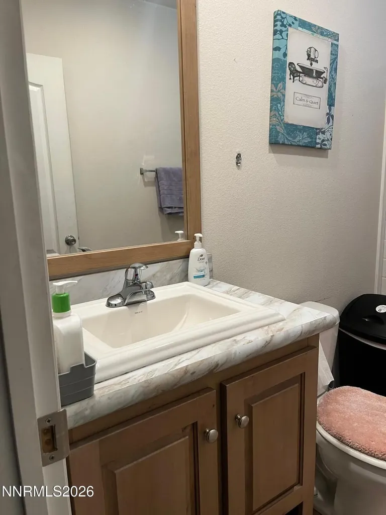 615 National Winnemucca NV 89445