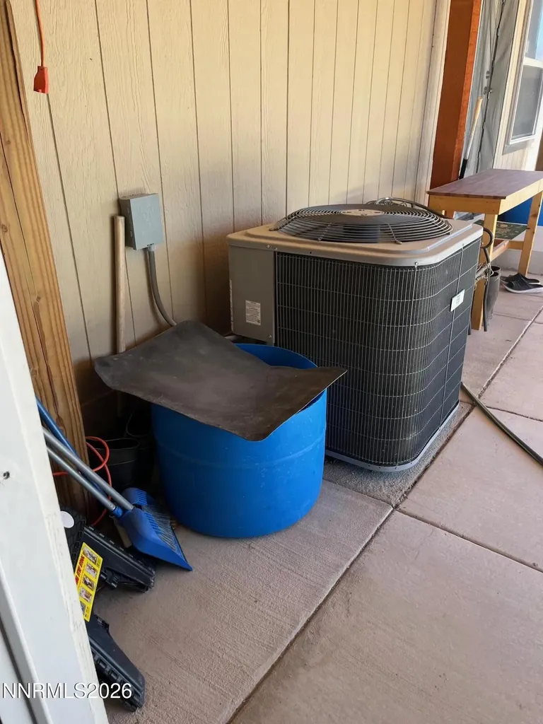 615 National Winnemucca NV 89445