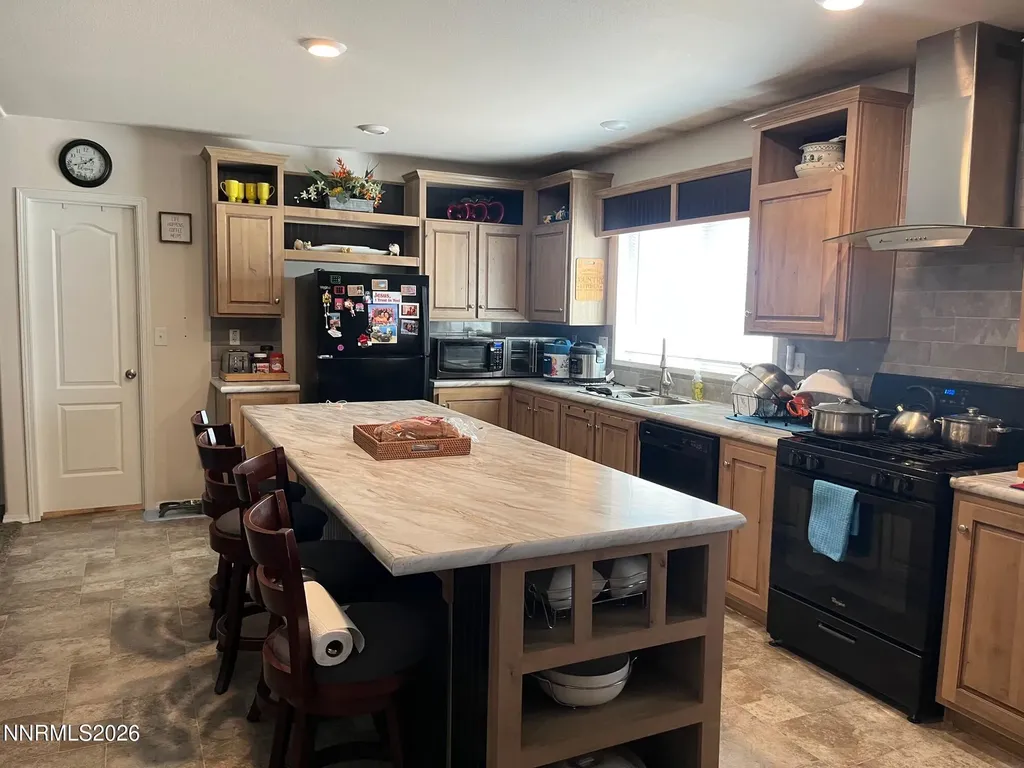 615 National Winnemucca NV 89445