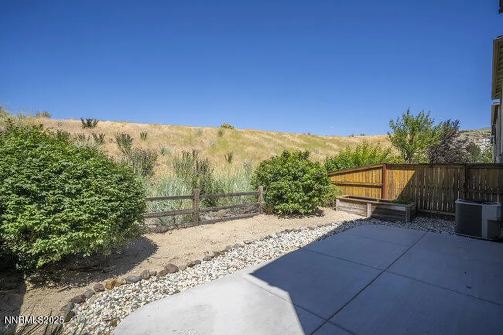 1825 Star Bright Reno NV 89523
