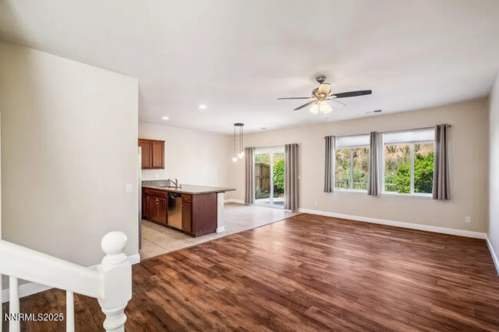 1825 Star Bright Reno NV 89523