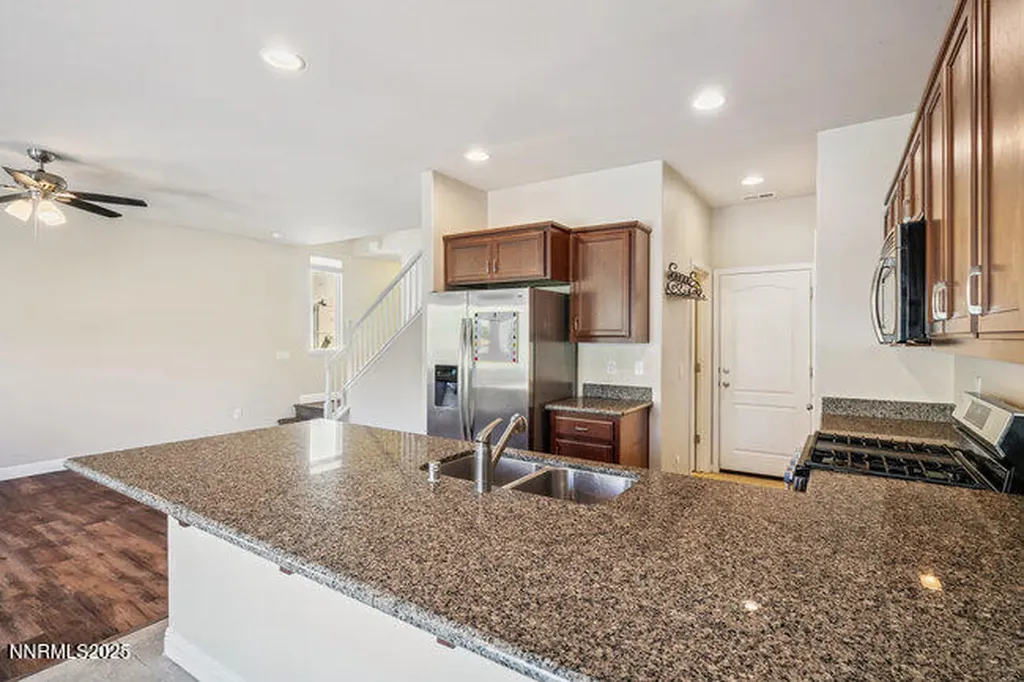 1825 Star Bright Reno NV 89523