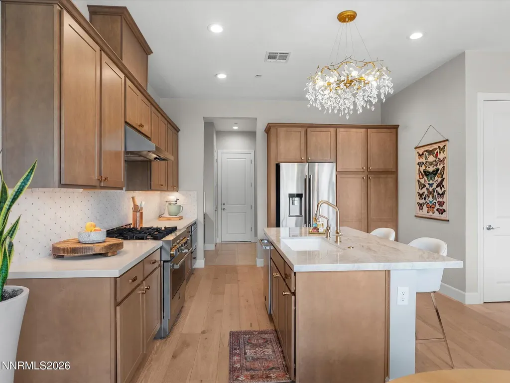 6053 Kelly Heights Reno NV 89519