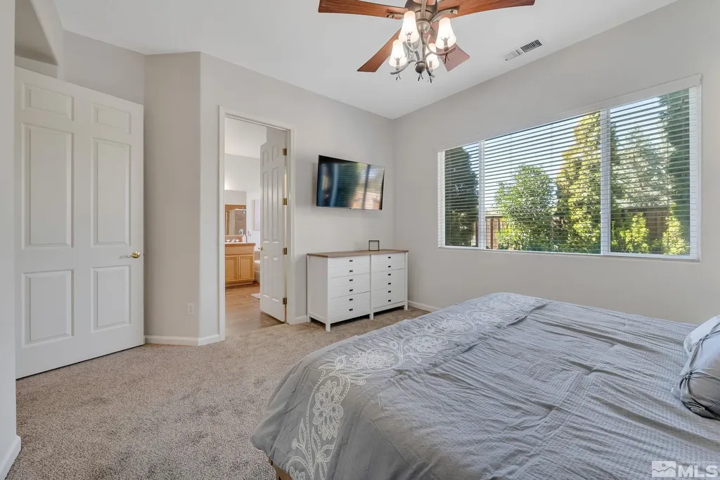 10577 Eagle Falls Reno NV 89521